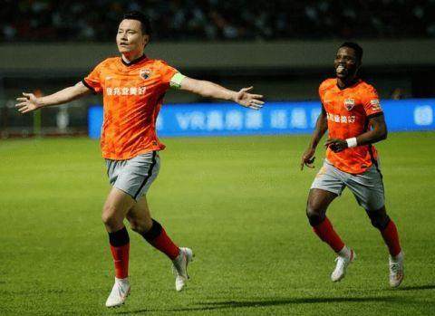 深足队史首胜广州队！中超元年冠军王者归来？